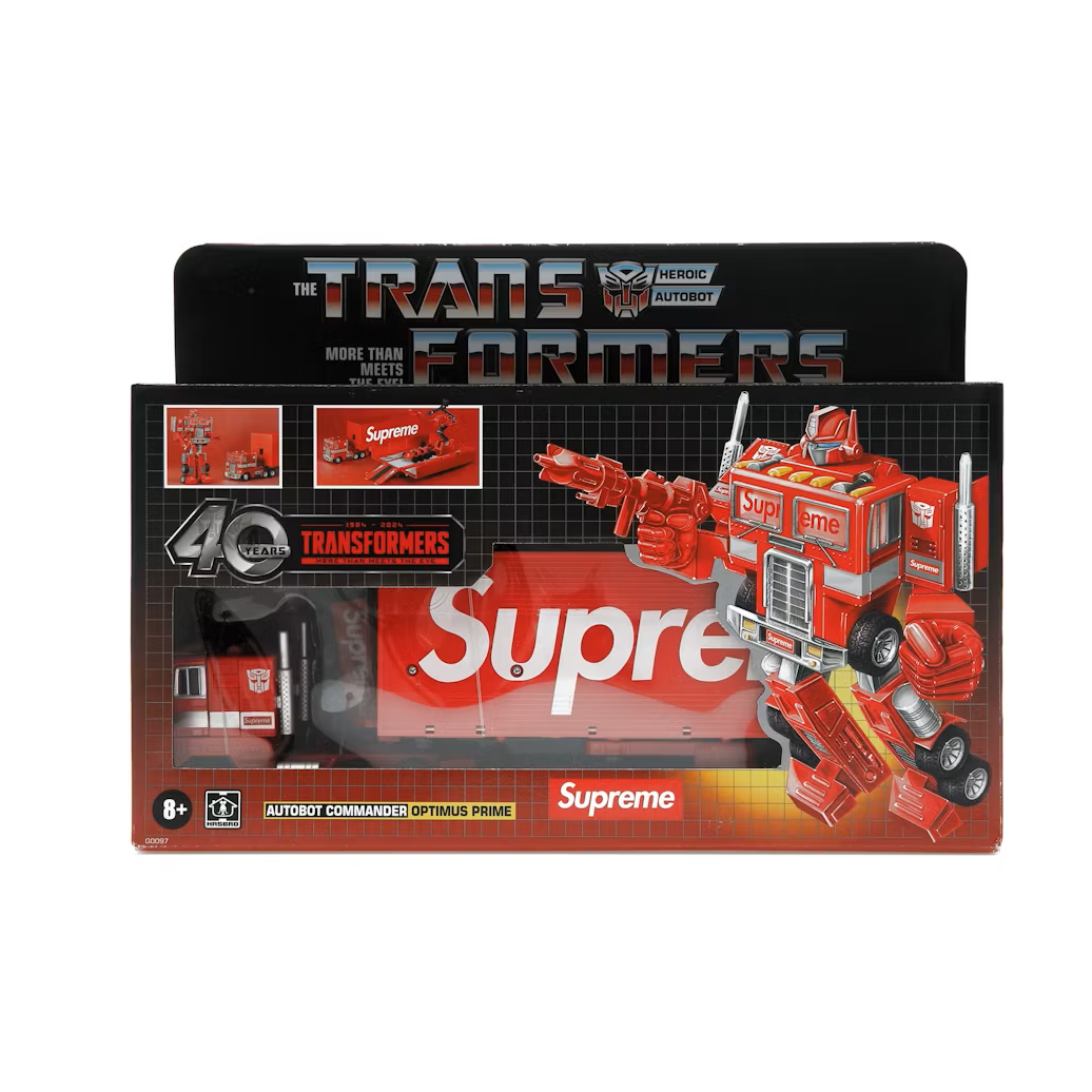Supreme Transformers G1 Optimus Prime Figure